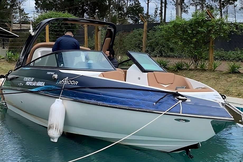 Motor do Renault Duster agora em barcos